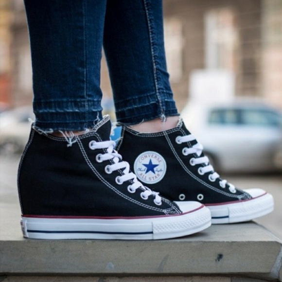 chuck taylor wedge sneaker